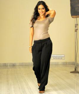 Aditi Sharma feet photo 19
