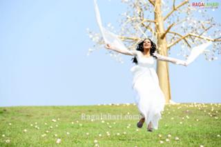 Aditi Sharma feet photo 3