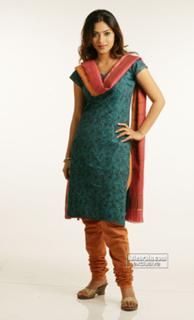 Aditi Sharma feet photo 1