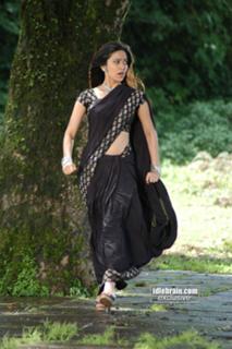 Aditi Sharma feet photo 11