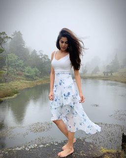 Aditi Sudhir Pohankar feet photo 13
