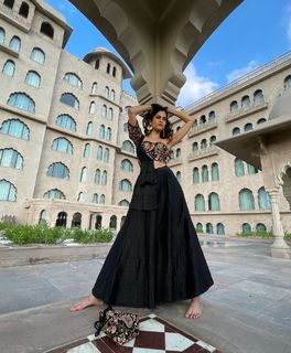 Aditi Sudhir Pohankar feet photo 12