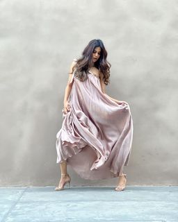 Aditi Sudhir Pohankar feet photo 8