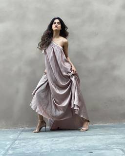 Aditi Sudhir Pohankar feet photo 16