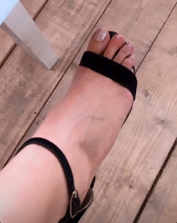 Aditi Vats feet photo 1