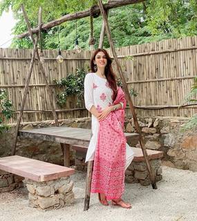 Aditi Vats feet photo 3