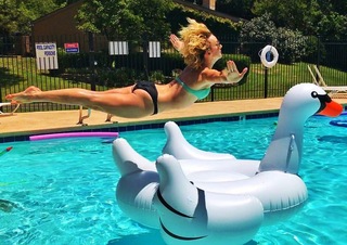 Adley Stump feet photo 14