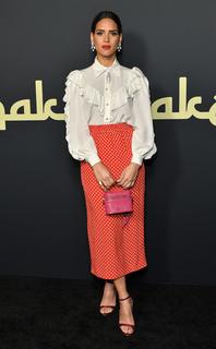 Adria Arjona feet photo thumbnail