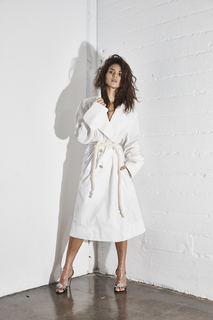 Adria Arjona feet photo thumbnail