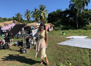 Adria Arjona feet photo thumbnail