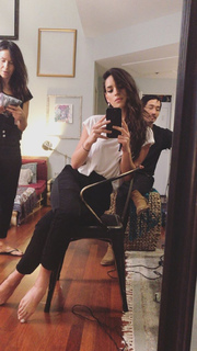 Adria Arjona feet photo thumbnail