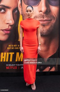 Adria Arjona feet photo thumbnail