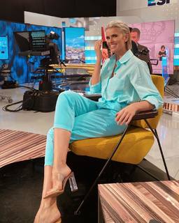 Adriana Abenia feet photo 9