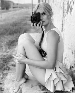 Adriana Abenia feet photo 3