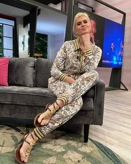Adriana Abenia feet photo 15