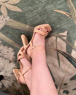 Adriana Abenia feet photo 12