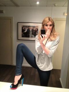 Adriana Abenia feet photo 6