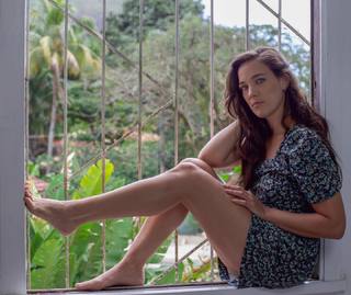 Adriana Birolli feet photo 5