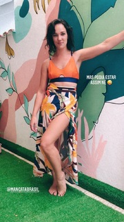 Adriana Birolli feet photo 1