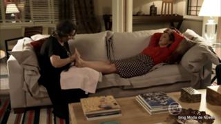 Adriana Esteves feet photo thumbnail