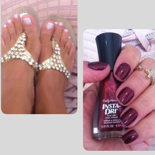 Adriana Ferrari feet photo 8