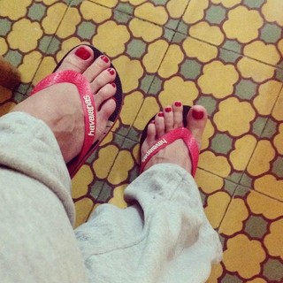 Adriana Ferrari feet photo 16