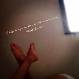 Adriana Ferrari feet photo 10