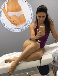 Adriana Ferrari feet photo 20