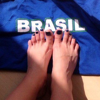 Adriana Ferrari feet photo 7