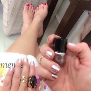 Adriana Ferrari feet photo 14