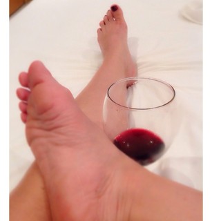 Adriana Ferrari feet photo 5