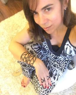 Adriana Ferrari feet photo 9