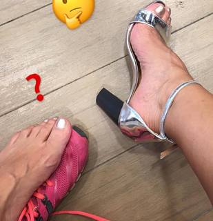 Adriana Ferrari feet photo 9