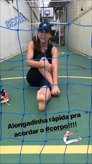 Adriana Ferrari feet photo 8