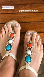 Adriana Ferrari feet photo 7