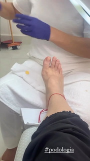 Adriana Ferrari feet photo 7