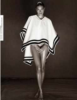 Adriana Lima feet photo thumbnail