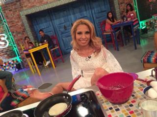 Adriana Macías feet photo 20