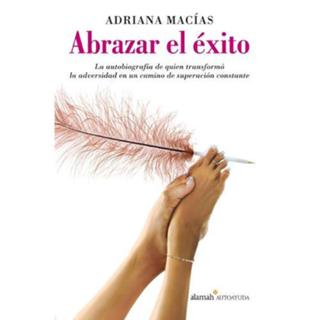 Adriana Macías feet photo 5