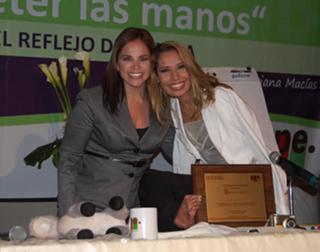 Adriana Macías feet photo 17