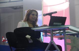 Adriana Macías feet photo 14