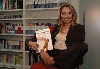 Adriana Macías feet photo 3