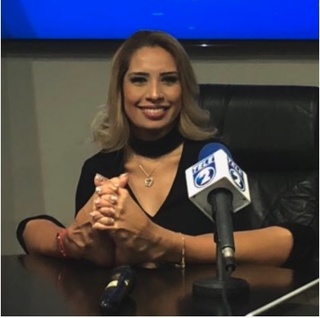 Adriana Macías feet photo 19