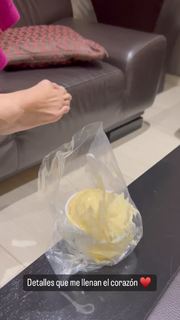Adriana Macías feet photo 9
