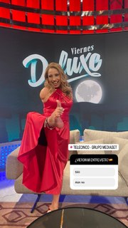 Adriana Macías feet photo 4