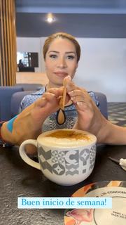Adriana Macías feet photo 20