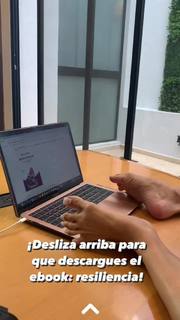 Adriana Macías feet photo 9