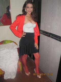 Adriana Rodrigues feet photo 1