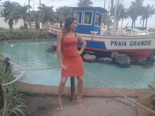 Adriana Rodrigues feet photo 4