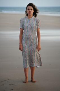 Adriana Ugarte feet photo thumbnail